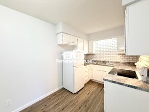 211 S Green St in Madrid, IA - Building Photo - Building Photo