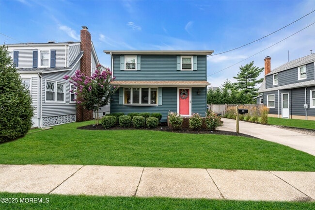 property at 429 Lincoln Ave