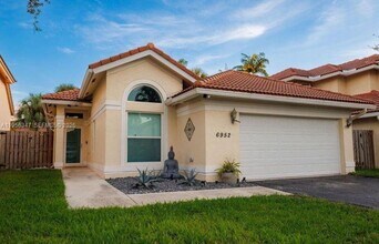 6952 NW 27th Ct in Margate, FL - Building Photo - Building Photo