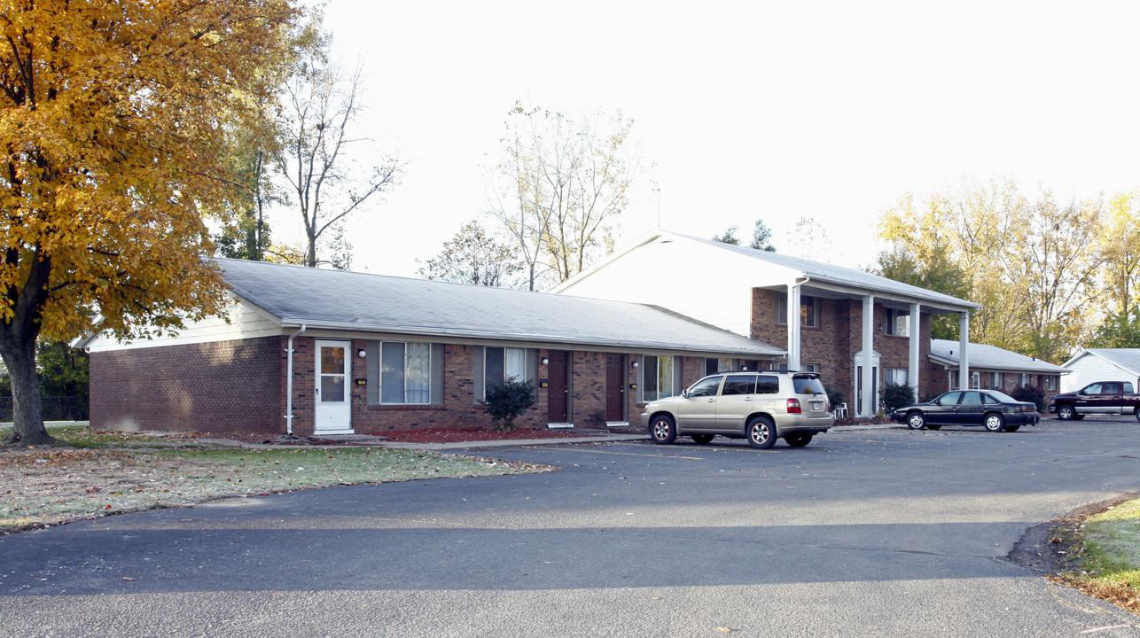 Autumn Woods Apartments in Fort Wayne, IN - Building Photo