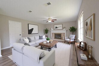 15918 Pinyon Creek Dr in Houston, TX - Building Photo - Building Photo