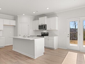 102 Hughes Pl Dr in Dawsonville, GA - Building Photo - Building Photo