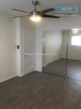 Hartsooks Apartments in Sherman Oaks, CA - Building Photo - Building Photo