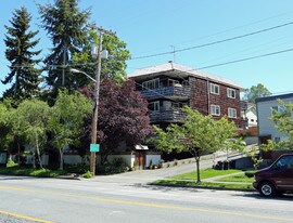 4345 32nd Ave W in Seattle, WA - Building Photo