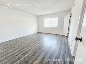 14700 Strathern St in Panorama City, CA - Building Photo - Building Photo