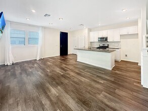 27607 Sawtooth Ln in Santa Clarita, CA - Building Photo - Building Photo