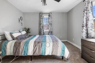 415 N Pennsylvania St in Webb City, MO - Building Photo - Building Photo