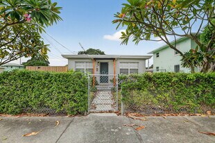 549 21st St in West Palm Beach, FL - Building Photo