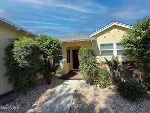 8101 Sunny Brae Ave in Los Angeles, CA - Building Photo - Building Photo