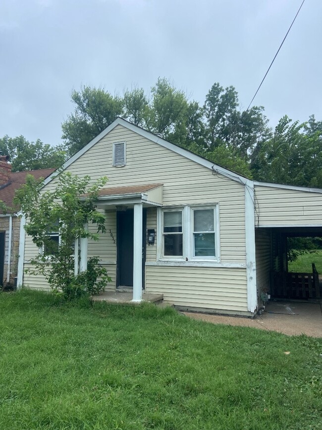property at 3032 Tennyson Ave
