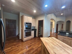1096 Swan Horseshoe Rd in Bigfork, MT - Building Photo - Building Photo