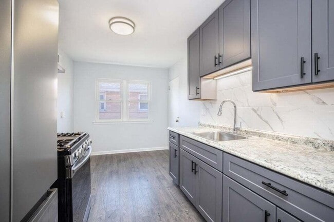 3308 S 26th St in Milwaukee, WI - Building Photo - Building Photo