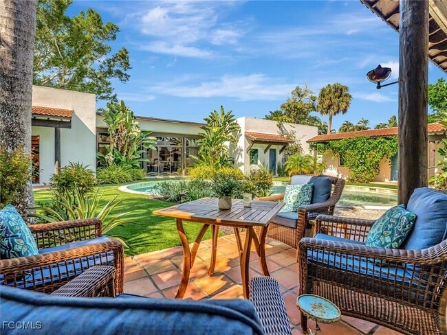 property at 1291 Caloosa Dr