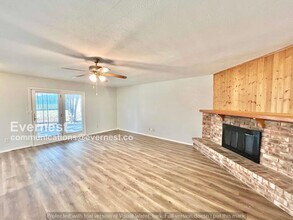 6421 Wakefield Rd in North Richland Hills, TX - Building Photo - Building Photo