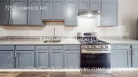725 Glenwood Ave photo'