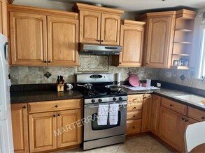 119 Morristown Ln in Costa Mesa, CA - Building Photo - Building Photo