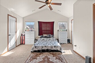 936 Ryan Ct in Iowa City, IA - Building Photo - Building Photo