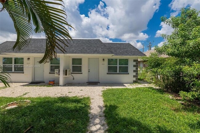 1539 NW 8th Ave, Unit 1