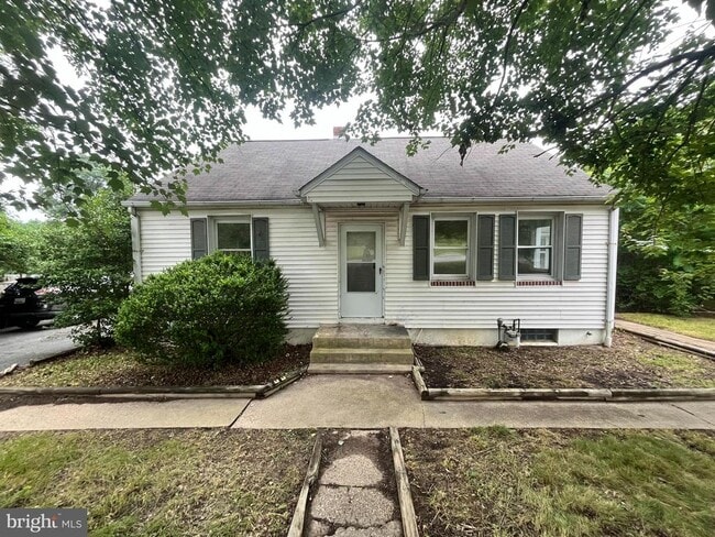 property at 3648 Churchville Rd