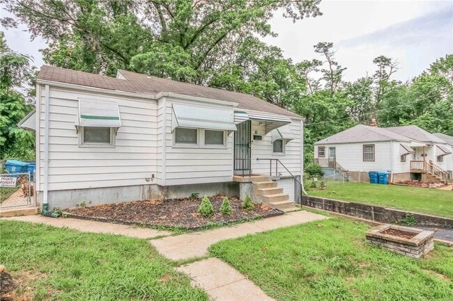 10 Lamar Dr in Jennings, MO - Building Photo - Building Photo