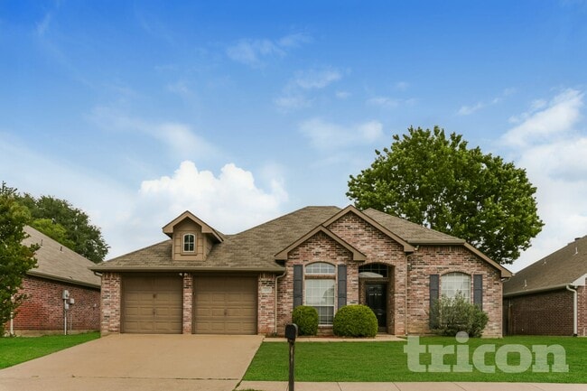 property at 229 Willow Creek Dr