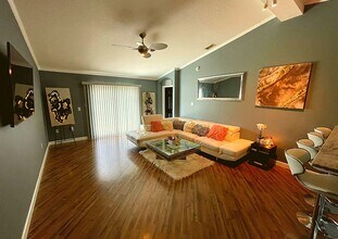 5339 Peach Blossom Blvd in Port Orange, FL - Building Photo - Building Photo
