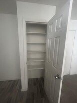 1105 Westwood Ln in Giddings, TX - Building Photo