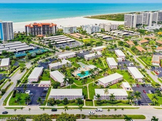 190 N Collier Blvd, Unit 9 in Marco Island, FL - Building Photo