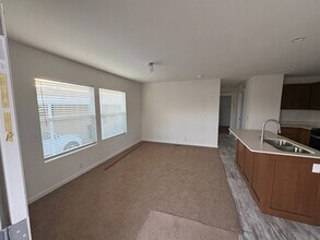 1700 S State St in Hemet, CA - Building Photo - Building Photo