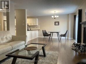 314 Ventanna Way in Ottawa, ON - Building Photo - Building Photo
