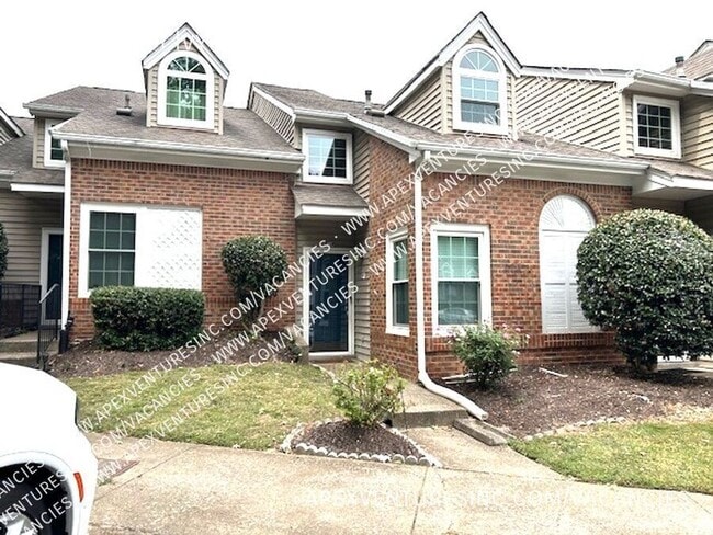 property at 407 English Ivy Dr