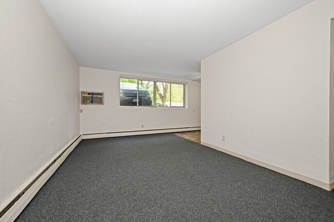 515 5th St SE, Unit 3 in Minneapolis, MN - Building Photo - Building Photo