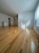 8366 Blackburn Ave, Unit 1 in Los Angeles, CA - Building Photo - Building Photo