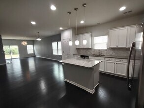 5918 Eleanor Rigby Rd in Charlotte, NC - Building Photo - Building Photo