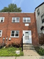 261 E Haines St in Philadelphia, PA - Building Photo