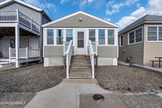 210 Porter Ave in Seaside Heights, NJ - Building Photo - Building Photo