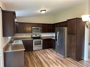 304 Vine St in New Haven, MO - Building Photo - Building Photo