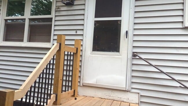 71 E St in Lowell, MA - Building Photo - Building Photo