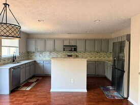 2651 Farmstead Ct in Grayson, GA - Building Photo