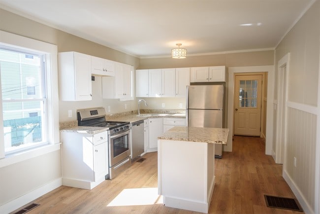 3 Seward St in Worcester, MA - Building Photo - Building Photo