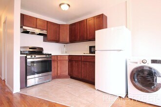 Winthrop Street in Brooklyn, NY - Building Photo - Building Photo