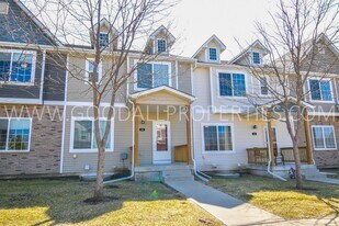 14 SE Booth Ave in Waukee, IA - Building Photo