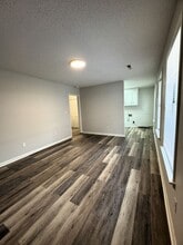 208 Cloverleaf Dr in Athens, AL - Building Photo - Building Photo