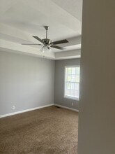 471 Lafayette Rd in Clarksville, TN - Foto de edificio - Building Photo