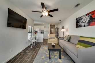 3721 Mt Pleasant St in Dallas, TX - Building Photo - Building Photo