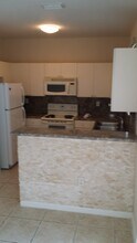 2719 SE 15th Pl in Homestead, FL - Building Photo - Building Photo