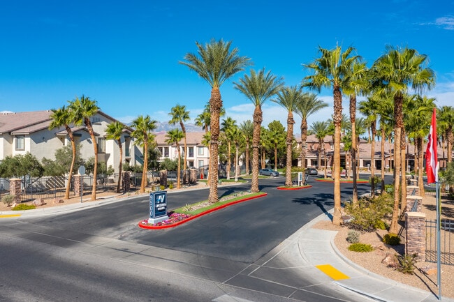 Acerno Villas in Las Vegas, NV - Foto de edificio - Building Photo