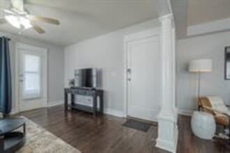 3835 Central St in Kansas City, MO - Building Photo - Building Photo