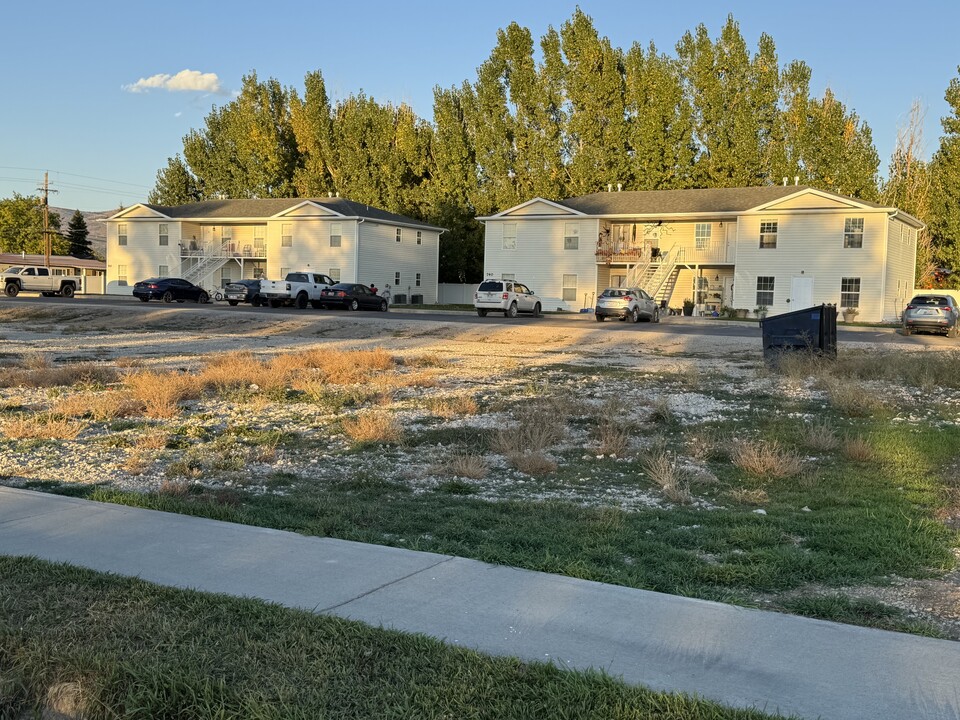 710 50 East in Mt Pleasant, UT - Building Photo