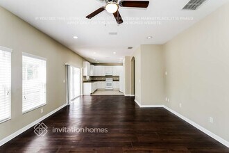 11434 Pennsville Ct in New Port Richey, FL - Building Photo - Building Photo